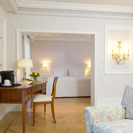 Ξενοδοχείο Colombi 5*