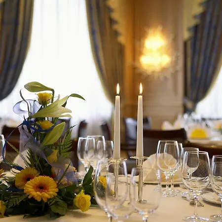 Ξενοδοχείο Colombi 5*